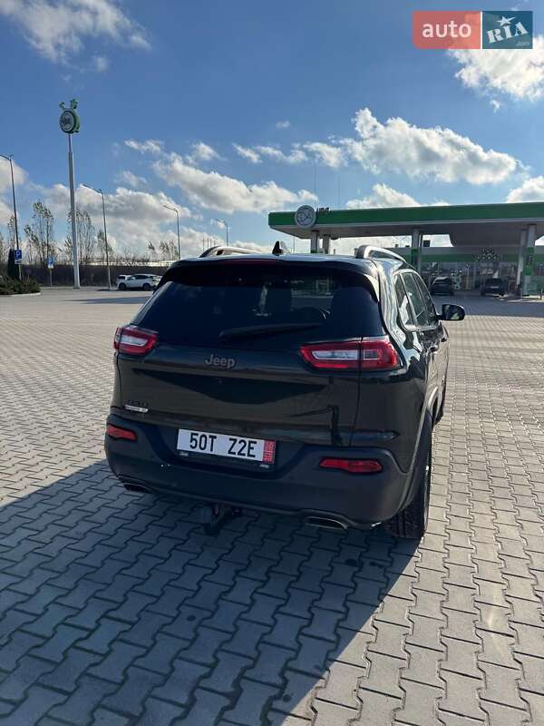 Позашляховик / Кросовер Jeep Cherokee 2016 в Кам'янець-Подільському