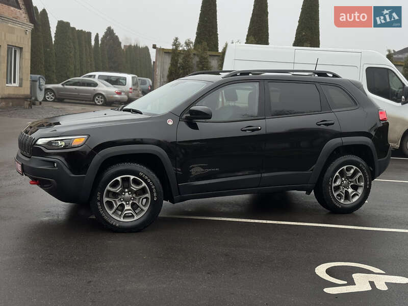 Позашляховик / Кросовер Jeep Cherokee 2022 в Лубнах