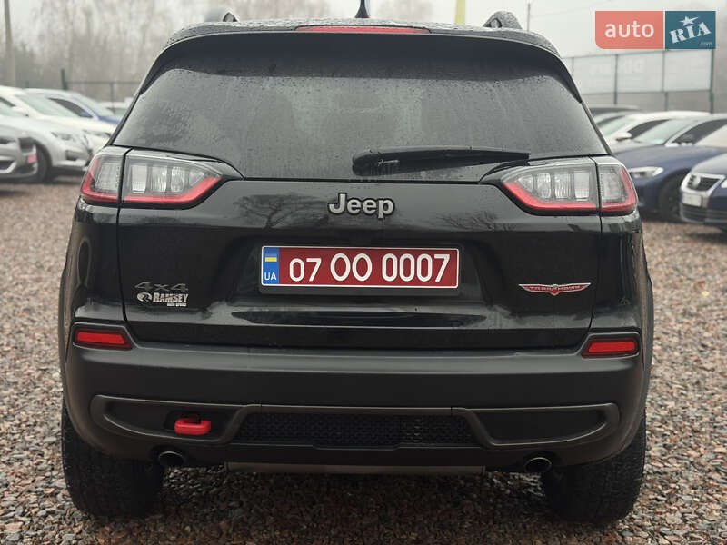 Позашляховик / Кросовер Jeep Cherokee 2022 в Лубнах
