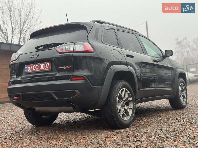 Позашляховик / Кросовер Jeep Cherokee 2022 в Лубнах