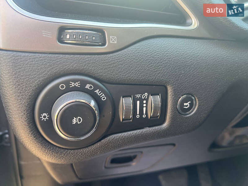 Внедорожник / Кроссовер Jeep Cherokee 2018 в Харькове фото 17 Внедорожник / Кроссовер Jeep Cherokee 2018 в Харькове