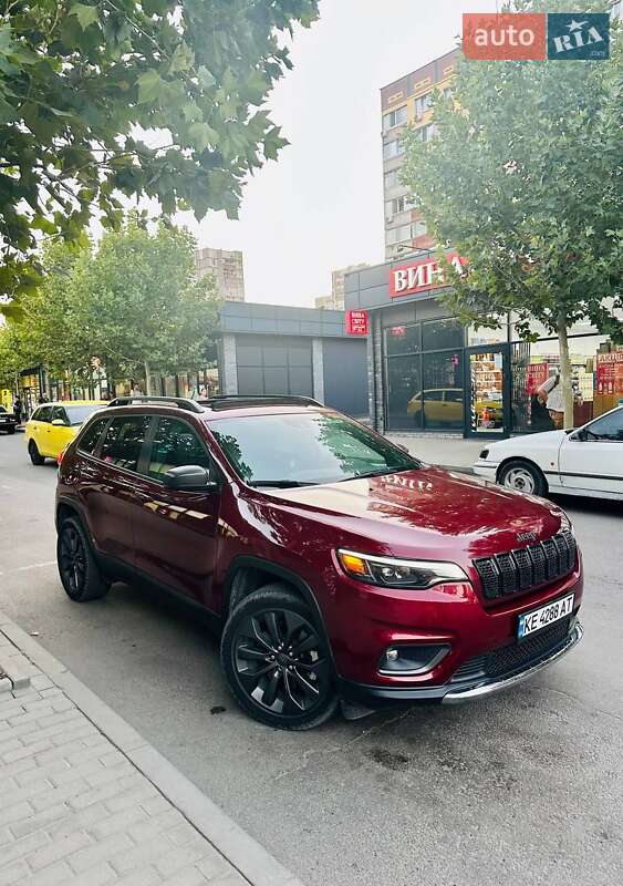 Внедорожник / Кроссовер Jeep Cherokee 2021 в Днепре