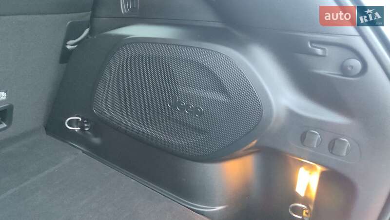 Позашляховик / Кросовер Jeep Cherokee 2019 в Полтаві