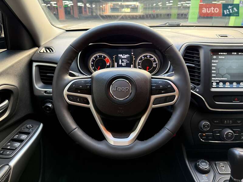 Внедорожник / Кроссовер Jeep Cherokee 2022 в Киеве фото 18 Внедорожник / Кроссовер Jeep Cherokee 2022 в Киеве
