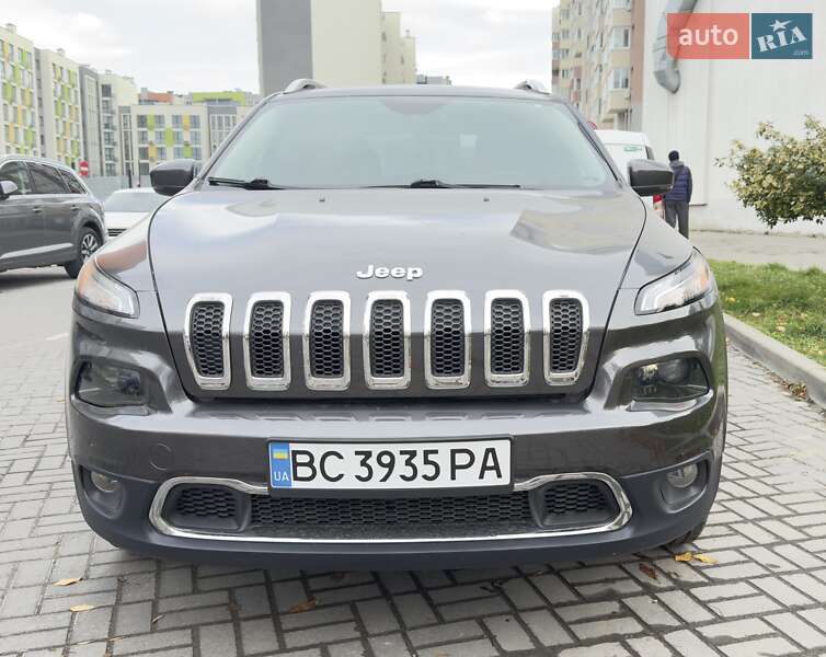 Внедорожник / Кроссовер Jeep Cherokee 2016 в Львове