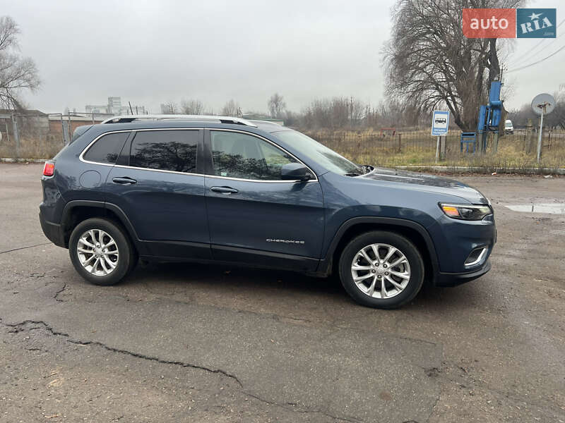 Внедорожник / Кроссовер Jeep Cherokee 2019 в Чернигове