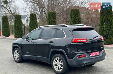 Внедорожник / Кроссовер Jeep Cherokee 2015 в Киеве