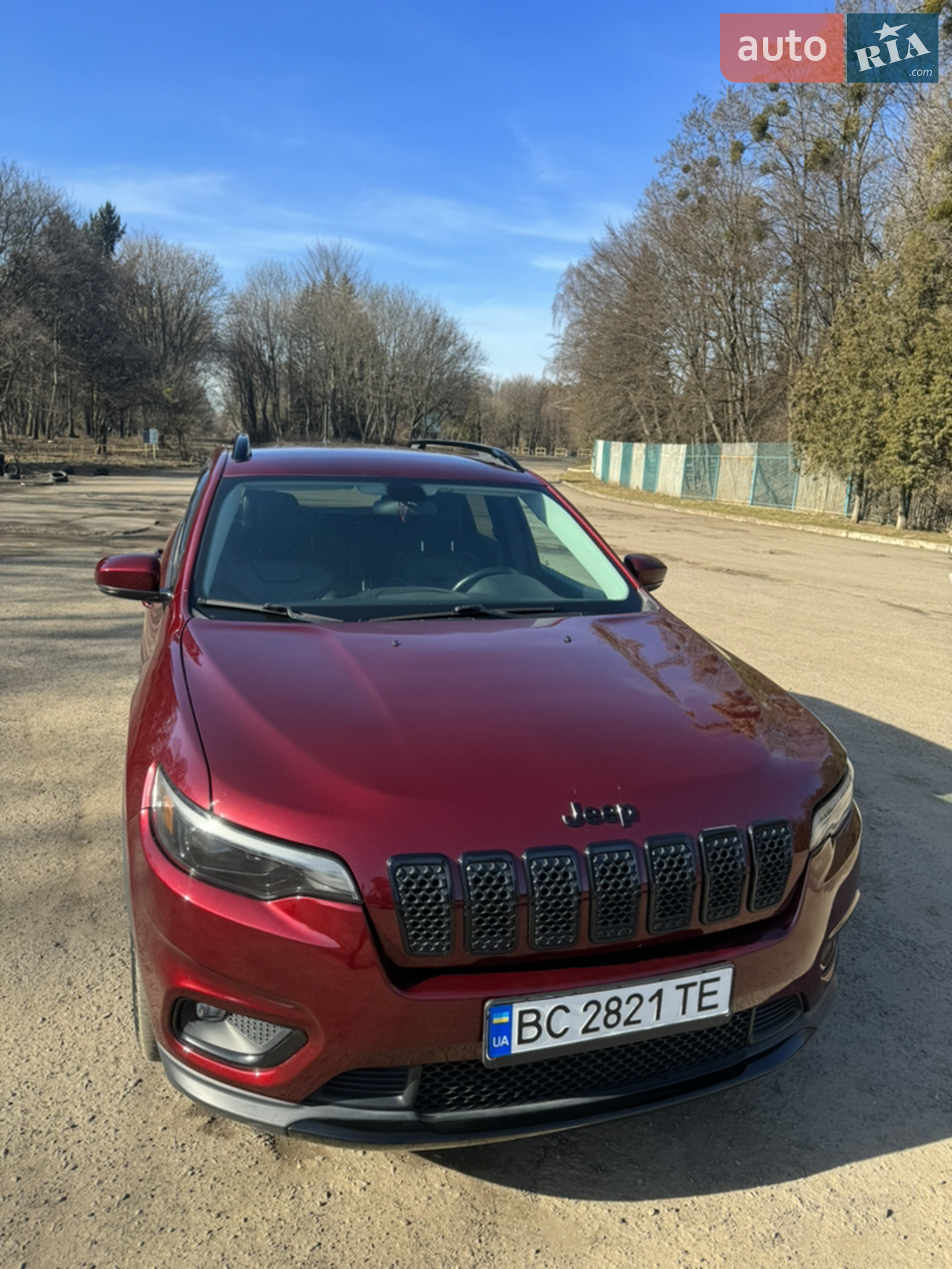 2019 Jeep Cherokee - мініатюра 2