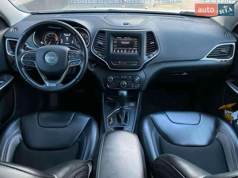 Внедорожник / Кроссовер Jeep Cherokee 2018 в Киеве фото 23 Внедорожник / Кроссовер Jeep Cherokee 2018 в Киеве