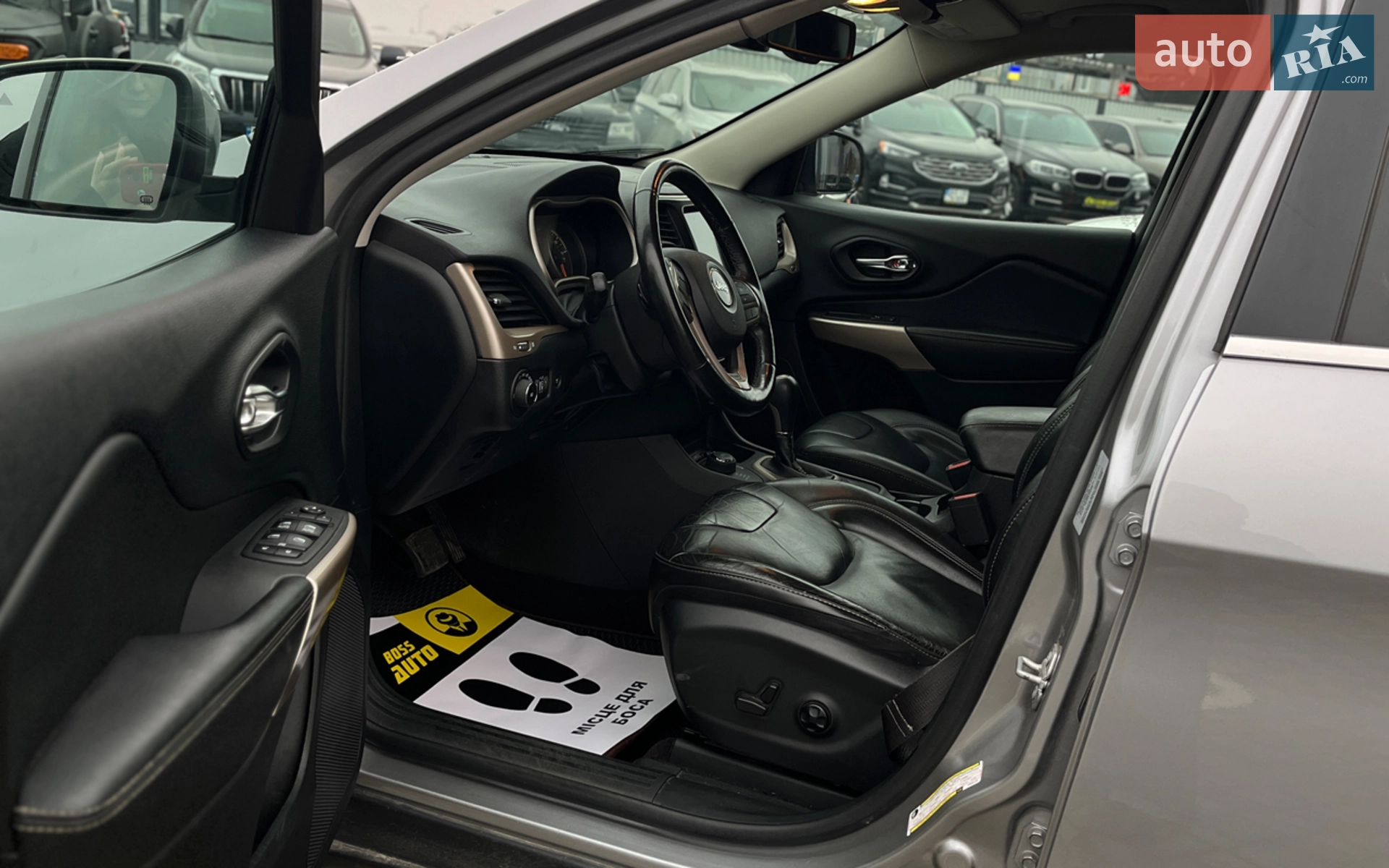 2017 Jeep Cherokee - мініатюра 11