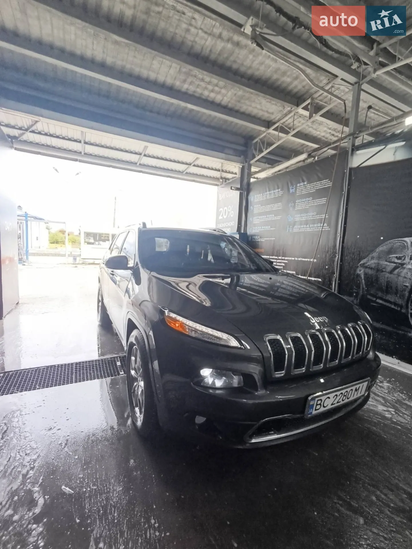 2015 Jeep Cherokee - мініатюра 44