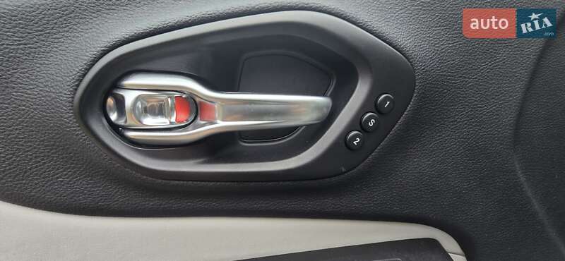 Позашляховик / Кросовер Jeep Cherokee 2018 в Запоріжжі