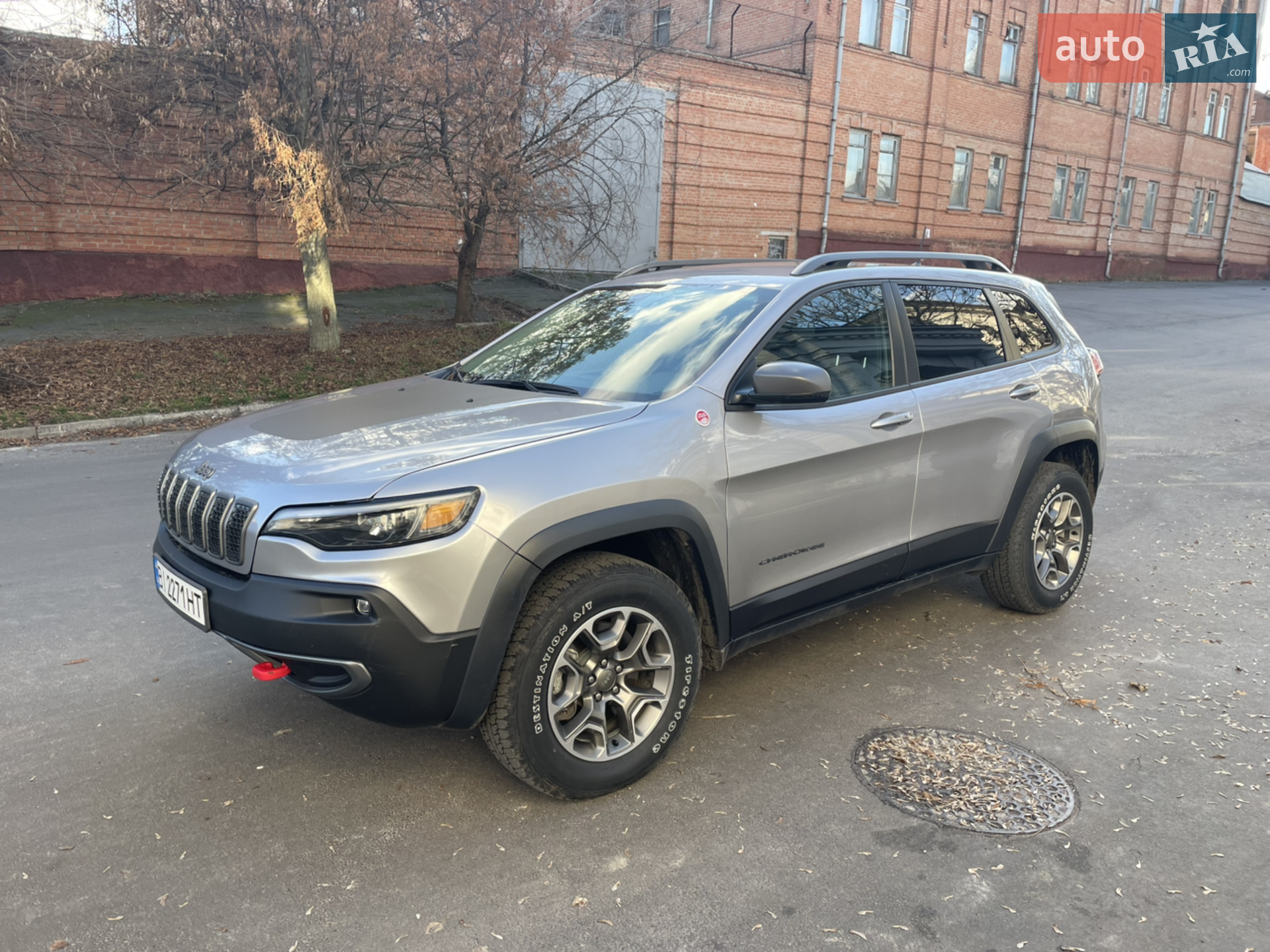 2020 Jeep Cherokee - мініатюра 2
