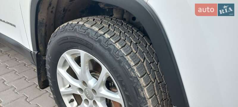 Внедорожник / Кроссовер Jeep Cherokee 2015 в Хмельницком фото 15 Внедорожник / Кроссовер Jeep Cherokee 2015 в Хмельницком