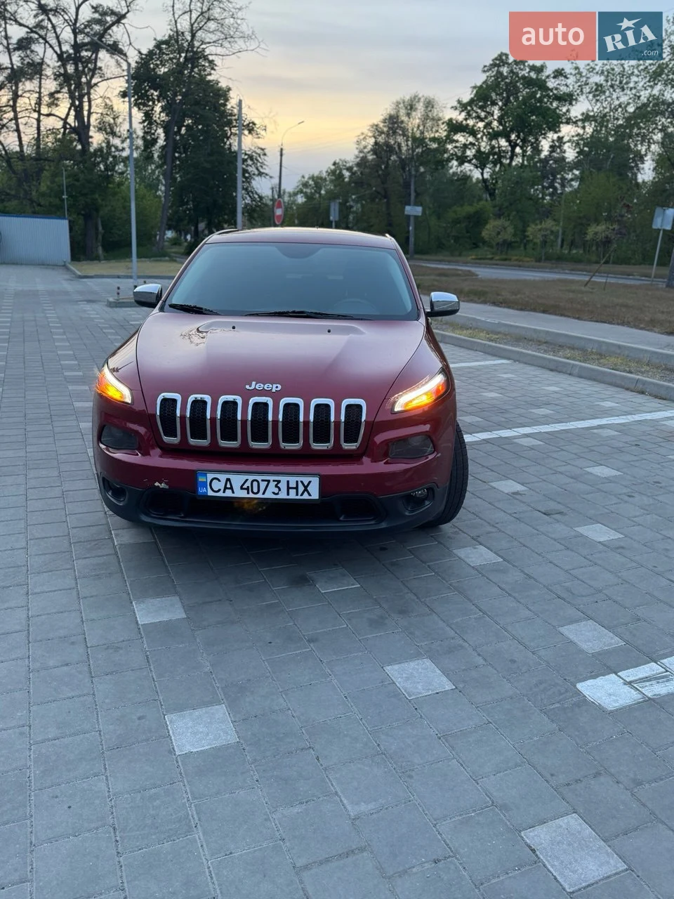 2014 Jeep Cherokee - мініатюра 12
