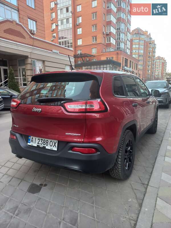 Позашляховик / Кросовер Jeep Cherokee 2014 в Києві