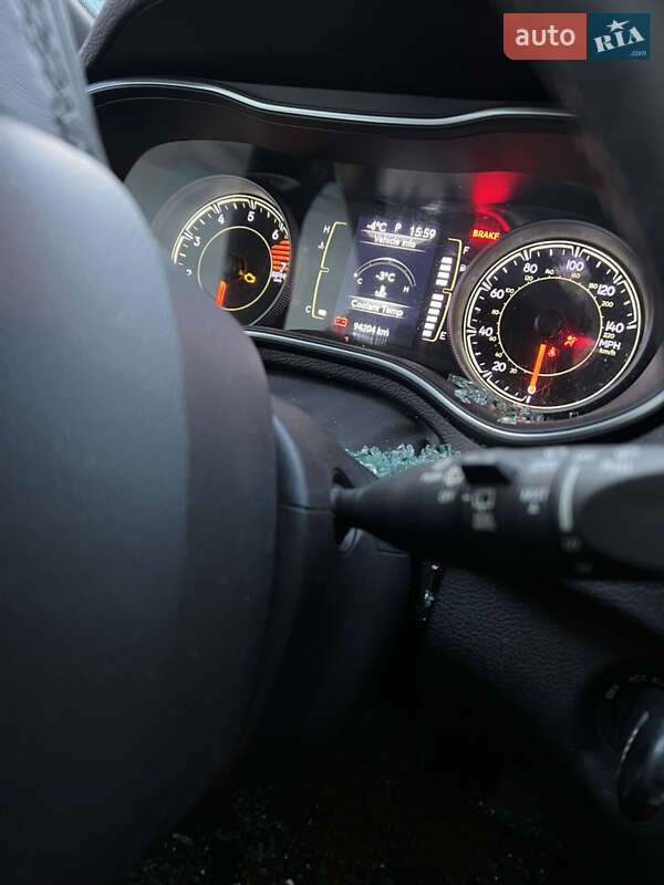 Позашляховик / Кросовер Jeep Cherokee 2019 в Києві фото 17 Позашляховик / Кросовер Jeep Cherokee 2019 в Києві