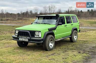 Внедорожник / Кроссовер Jeep Cherokee 1995 в Пустомытах