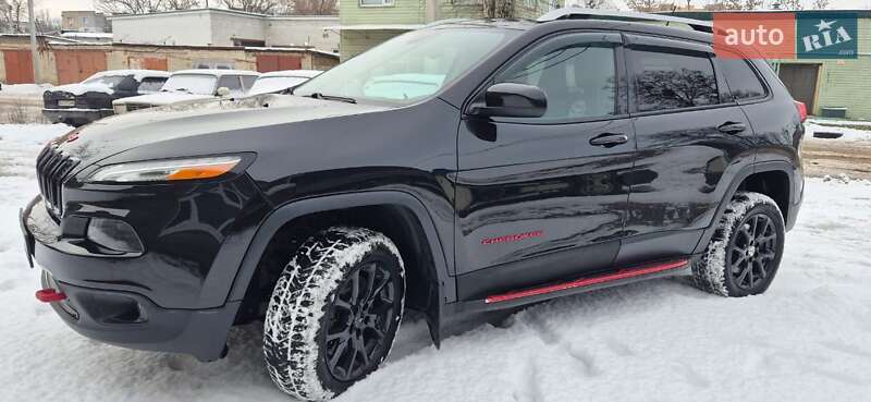 Внедорожник / Кроссовер Jeep Cherokee 2014 в Харькове фото 6 Внедорожник / Кроссовер Jeep Cherokee 2014 в Харькове