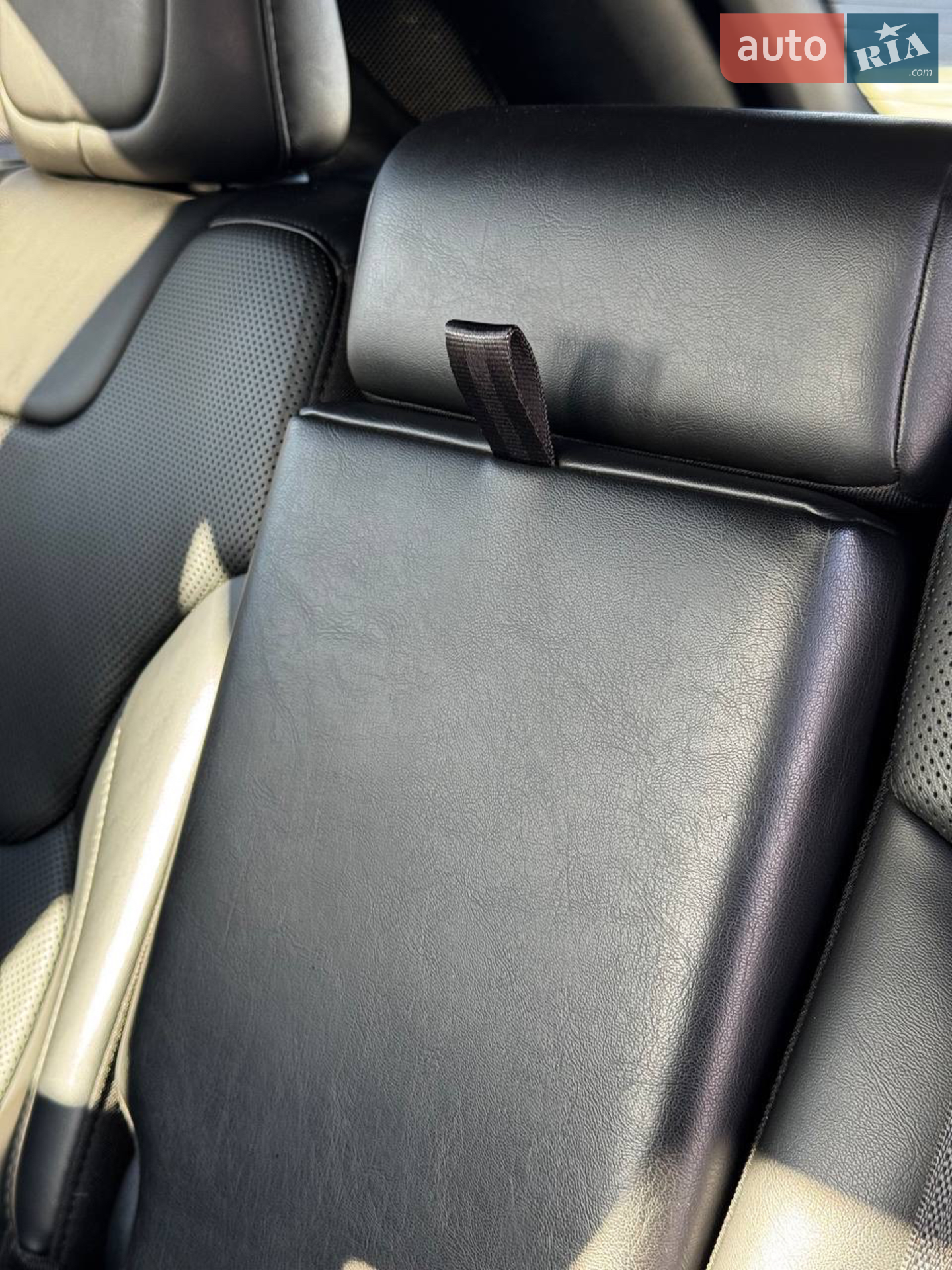 2019 Jeep Cherokee - мініатюра 17