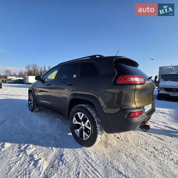 Позашляховик / Кросовер Jeep Cherokee 2014 в Чернігові