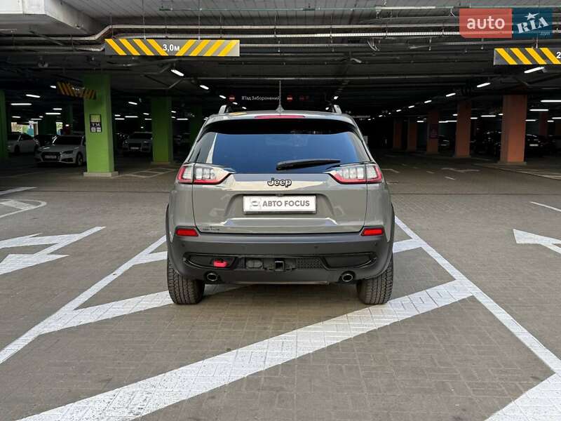Позашляховик / Кросовер Jeep Cherokee 2022 в Києві
