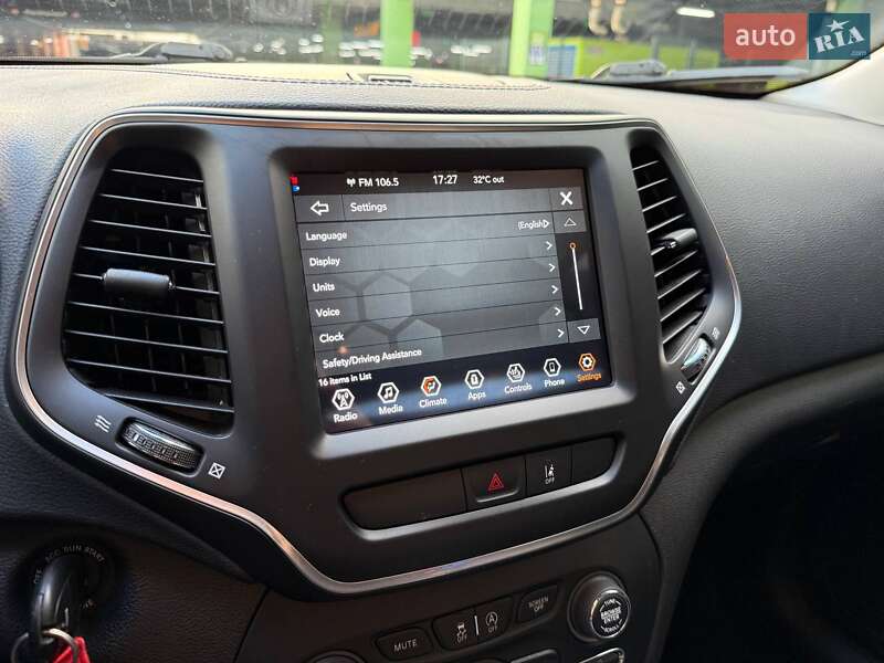 Позашляховик / Кросовер Jeep Cherokee 2022 в Києві