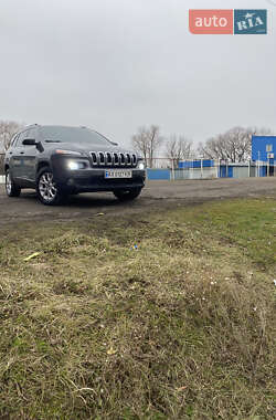 Внедорожник / Кроссовер Jeep Cherokee 2016 в Харькове