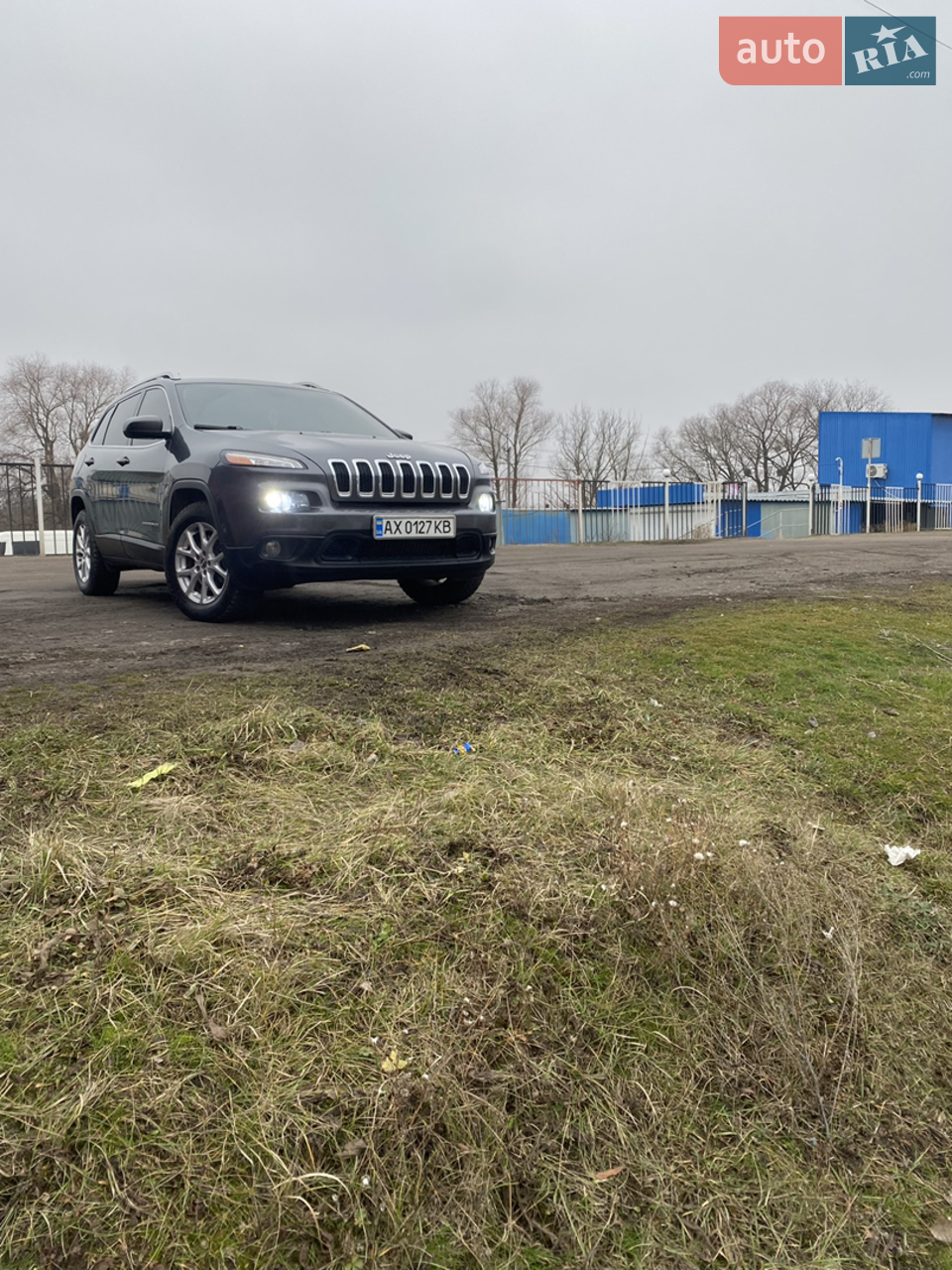 2015 Jeep Cherokee - мініатюра 14