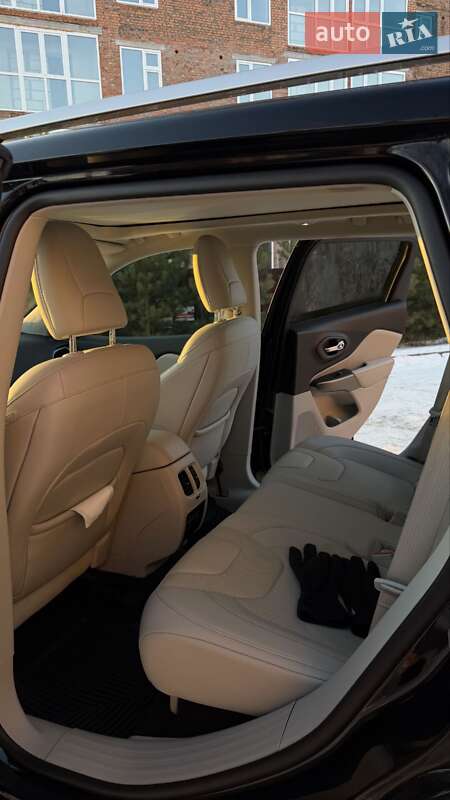 Внедорожник / Кроссовер Jeep Cherokee 2019 в Хмельницком фото 8 Внедорожник / Кроссовер Jeep Cherokee 2019 в Хмельницком