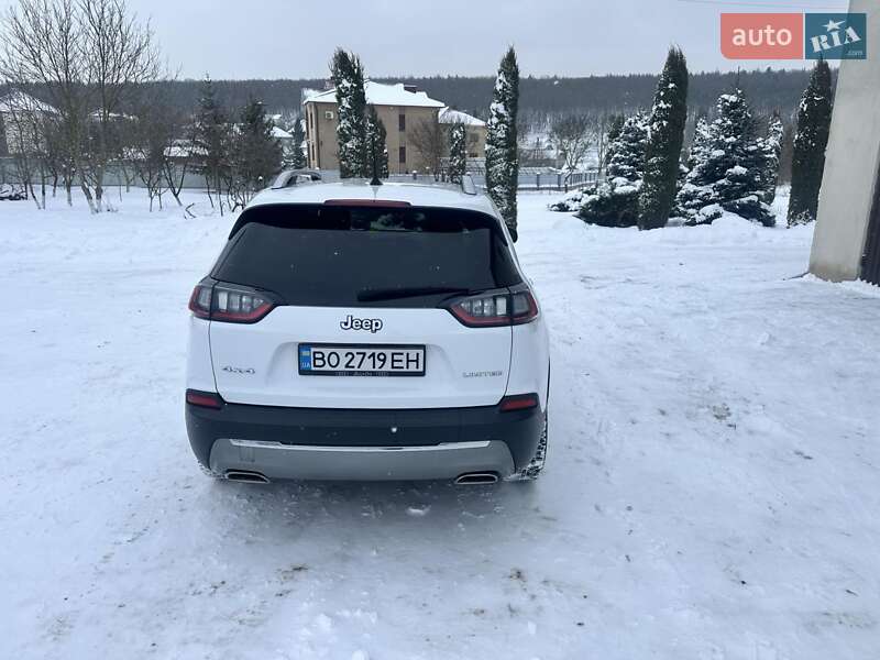Внедорожник / Кроссовер Jeep Cherokee 2019 в Бучаче фото 6 Внедорожник / Кроссовер Jeep Cherokee 2019 в Бучаче