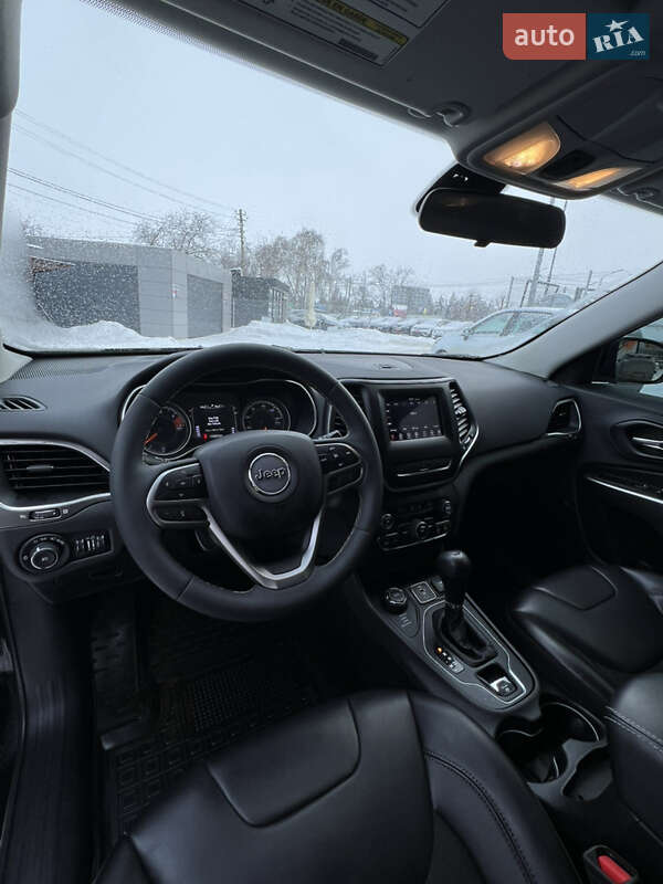 Внедорожник / Кроссовер Jeep Cherokee 2018 в Белой Церкви