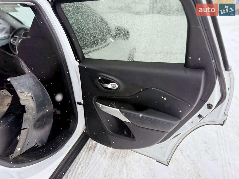 Внедорожник / Кроссовер Jeep Cherokee 2019 в Львове фото 11 Внедорожник / Кроссовер Jeep Cherokee 2019 в Львове