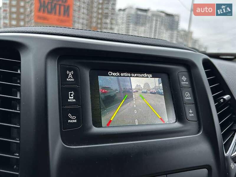 Внедорожник / Кроссовер Jeep Cherokee 2020 в Киеве