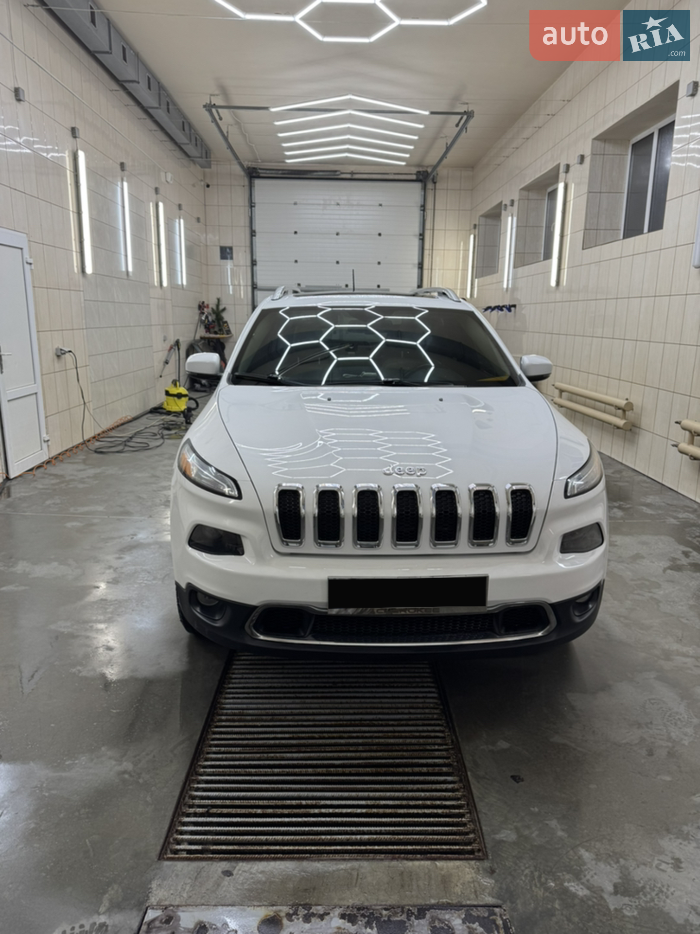 2016 Jeep Cherokee - мініатюра 2