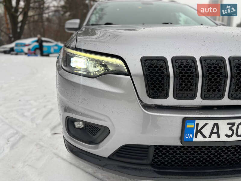 Внедорожник / Кроссовер Jeep Cherokee 2018 в Виннице