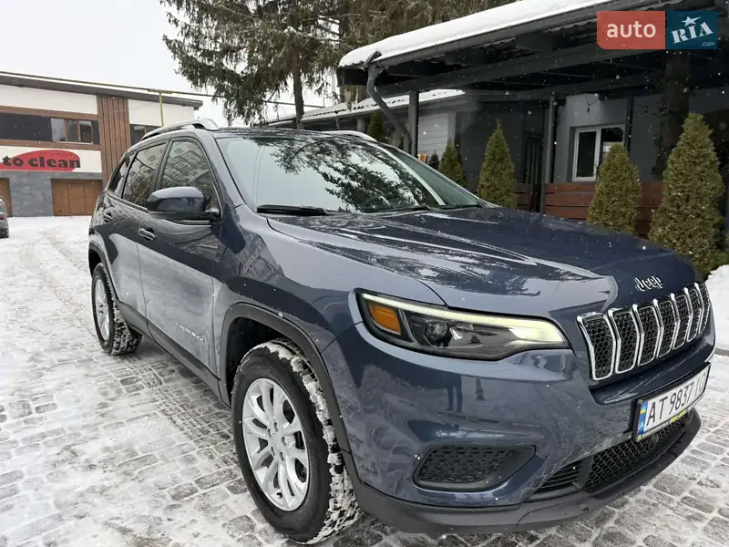 Jeep Cherokee