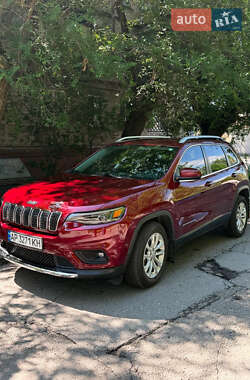 Внедорожник / Кроссовер Jeep Cherokee 2019 в Киеве
