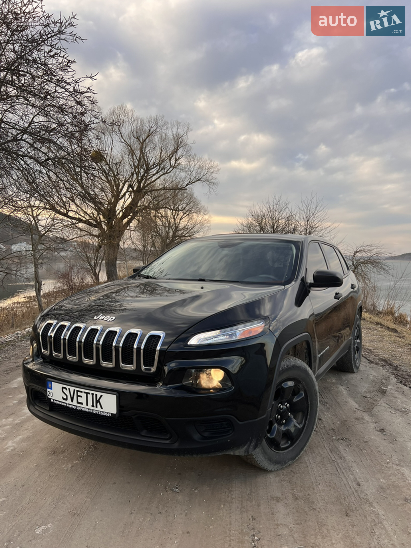2014 Jeep Cherokee - мініатюра 2