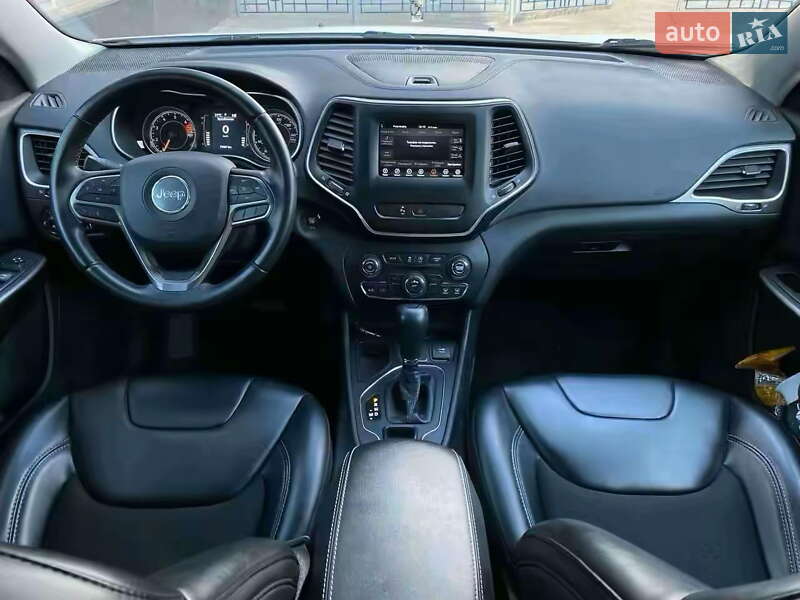 Внедорожник / Кроссовер Jeep Cherokee 2018 в Киеве