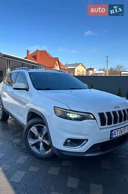 Внедорожник / Кроссовер Jeep Cherokee 2018 в Ивано-Франковске