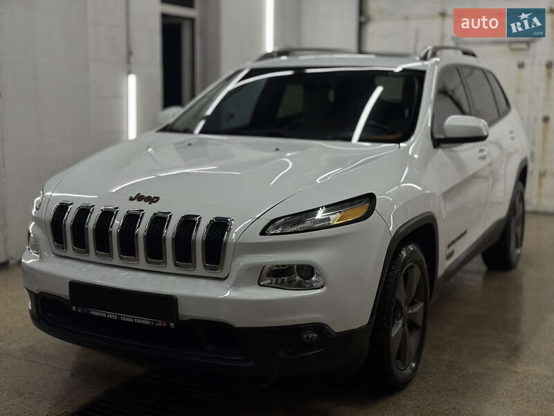 Внедорожник / Кроссовер Jeep Cherokee 2016 в Сумах фото 4 Внедорожник / Кроссовер Jeep Cherokee 2016 в Сумах