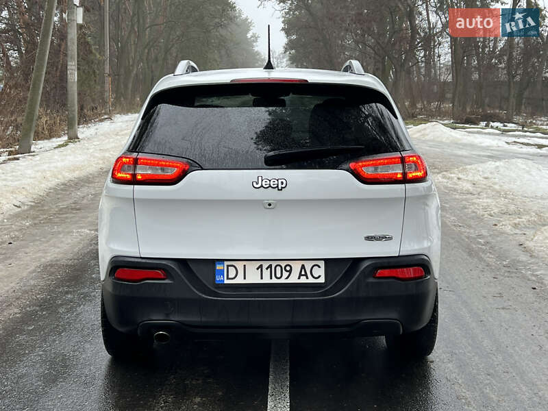 Внедорожник / Кроссовер Jeep Cherokee 2017 в Черкассах фото 7 Внедорожник / Кроссовер Jeep Cherokee 2017 в Черкассах