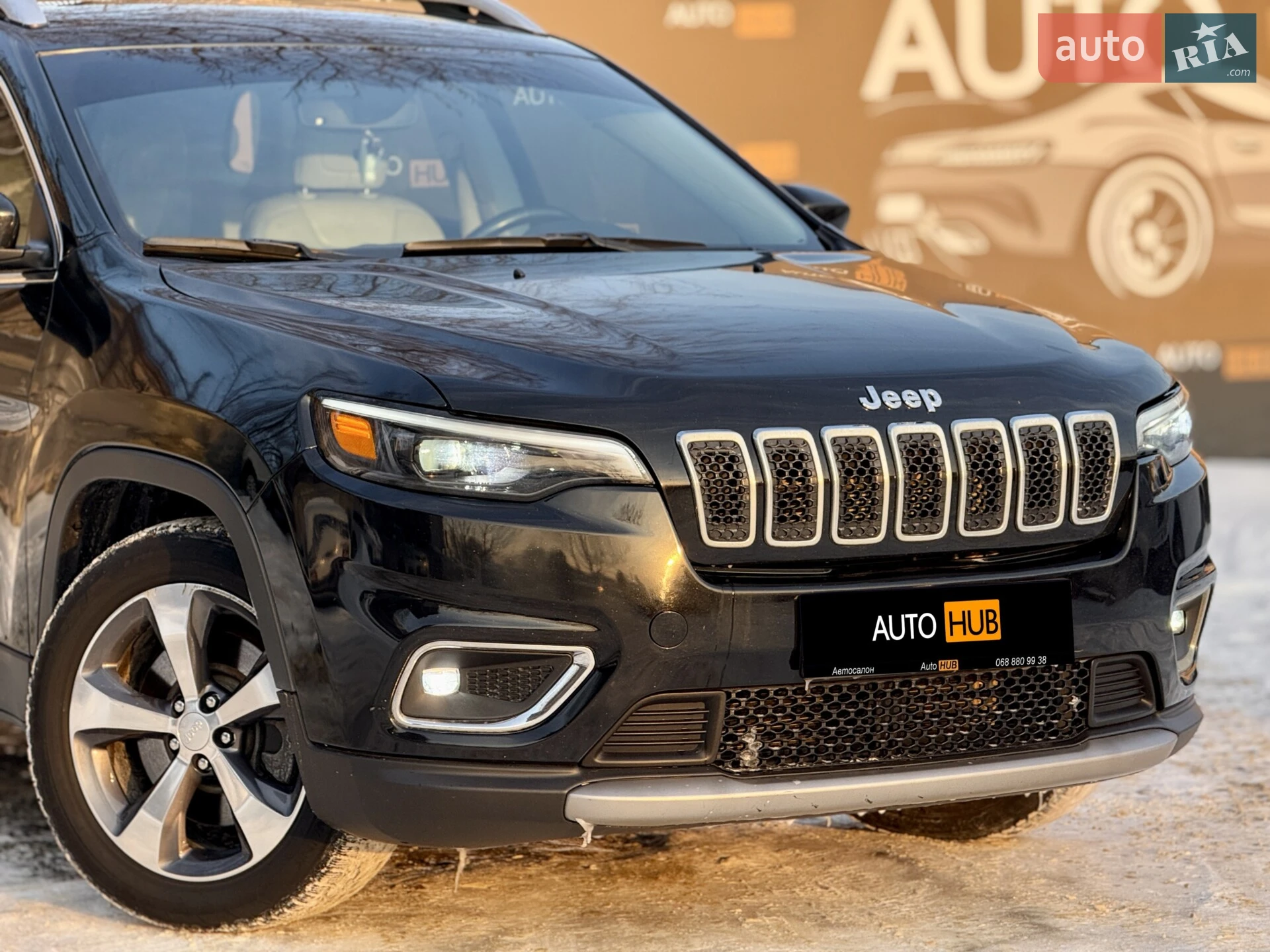 2019 Jeep Cherokee - мініатюра 2