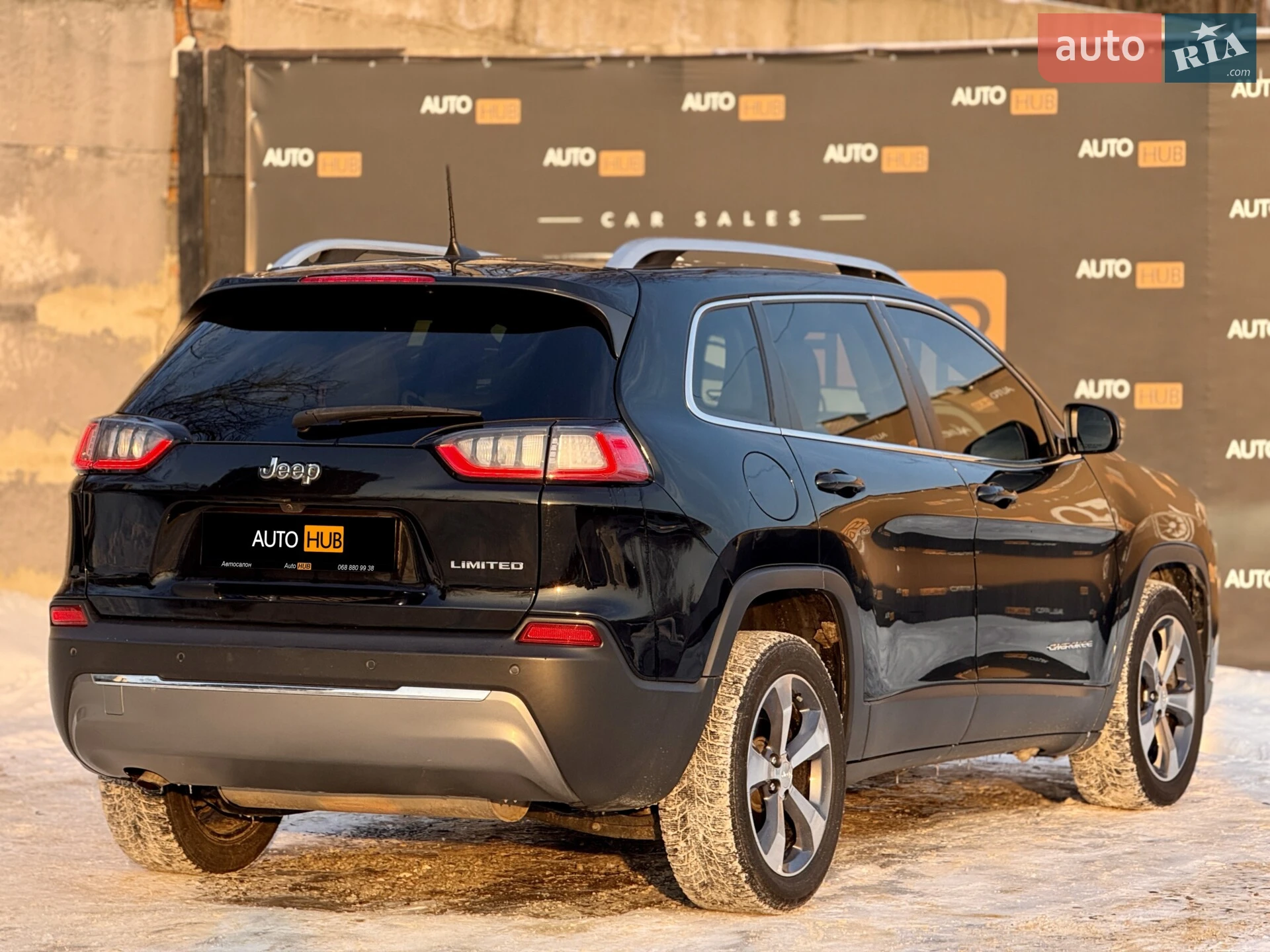2019 Jeep Cherokee - мініатюра 8