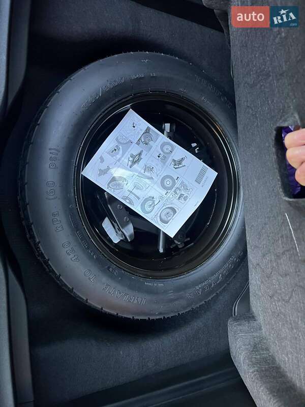 Внедорожник / Кроссовер Jeep Cherokee 2020 в Чернигове