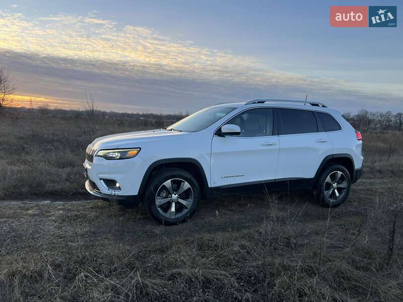 Внедорожник / Кроссовер Jeep Cherokee 2020 в Чернигове