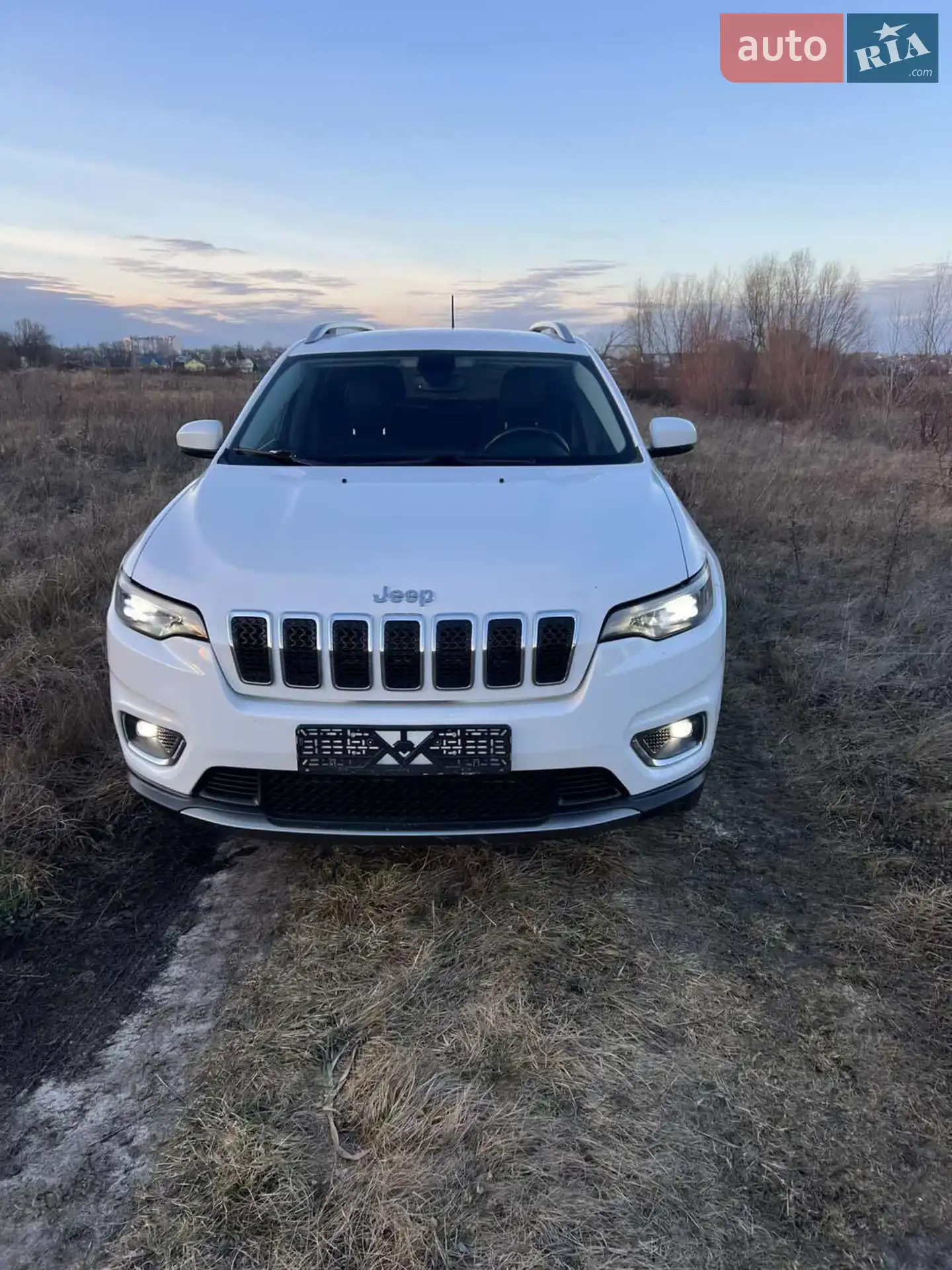 2019 Jeep Cherokee - мініатюра 20