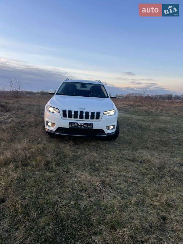 Внедорожник / Кроссовер Jeep Cherokee 2020 в Чернигове