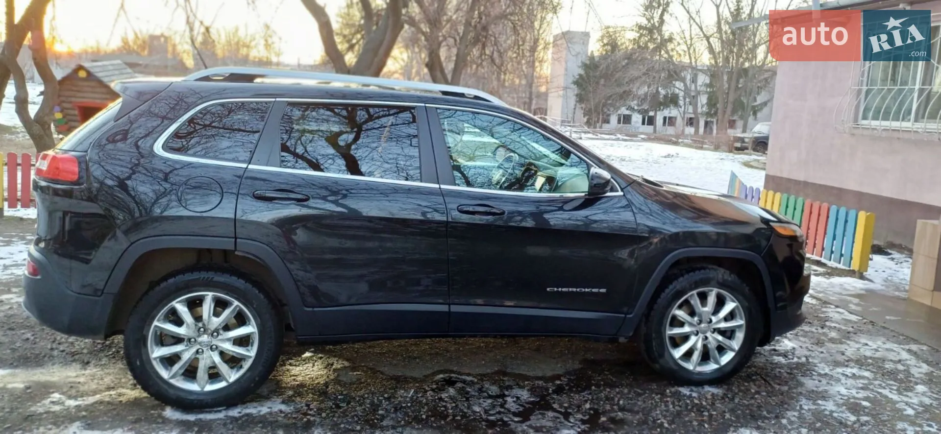 2014 Jeep Cherokee - мініатюра 4